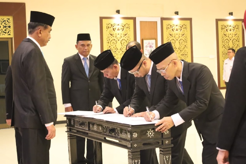 Suasana pelantikan dan pengambilan sumpah jabatan pejabat manajerial di lingkungan Kantor Wilayah Direktorat Jenderal Pemasyarakatan Riau.