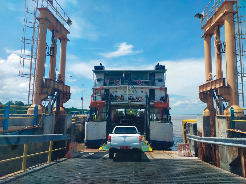 Mulai 1 Februari 2025 pelayanan kapan ro-ro dari Sungai Selari Pakning-Batam dipindahkan ke Dermaga Mengkapan, Tanjung Buton, Siak.