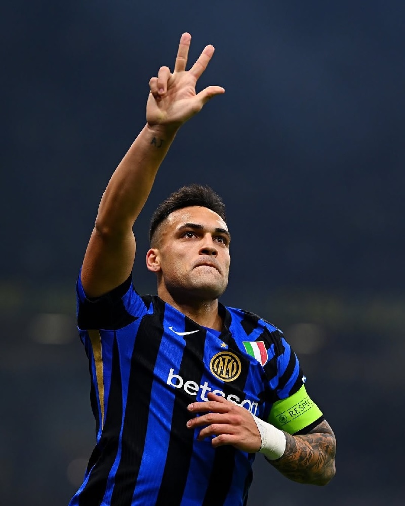 Kapten Inter Milan Lautaro Martinez mencetak hat-trick untuk mengaLahkAn AS Monaco yang bermain dengan 10 pemain pada laga terakhir Liga Champions format baru di San Siro, Milan.