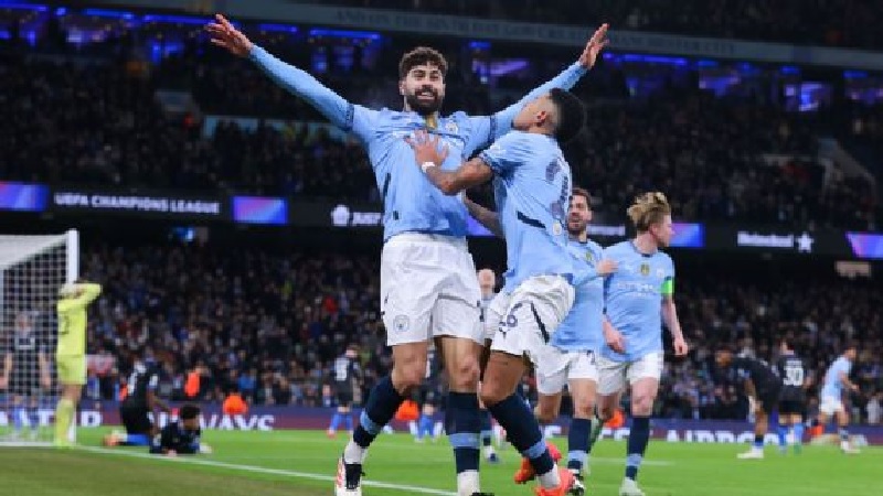 Manchester City lolos ke babak playoff sistem gugur Liga Champions setelah menang 3-1 atas Club Brugge dari Belgia.