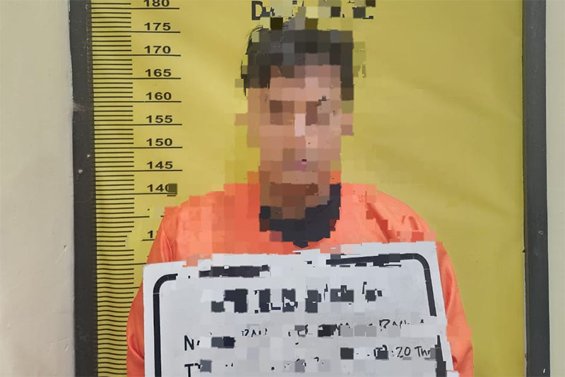 Seorang pemuda berinisial RP alias R (20), Ahad (2/2/2025) diamankan Unit Reskrim Polsek Sungai Sembilan diduga pengedar pil ekstasi.