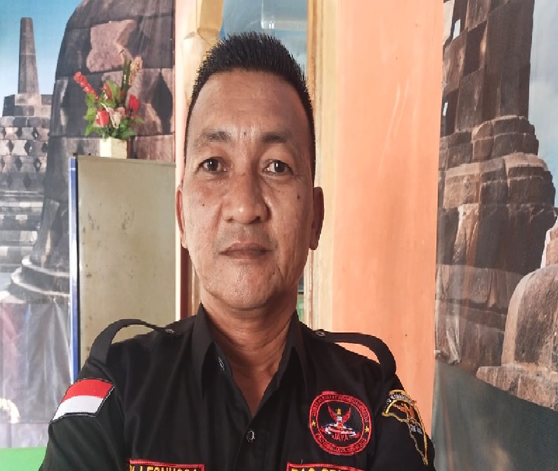 Ketua PAC GRIB Jaya Kecamatan Bengkalis Faisal Rabyn Lesnussa alias Mbah Rob.
