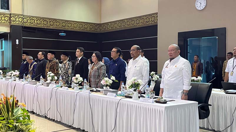 Jajaran Badan Akuntabilitas Publik Dewan Perwakilan Daerah Republik Indonesia melakukan Rapat Konsultasi bersama BPK Perwakilan Provinsi Riau