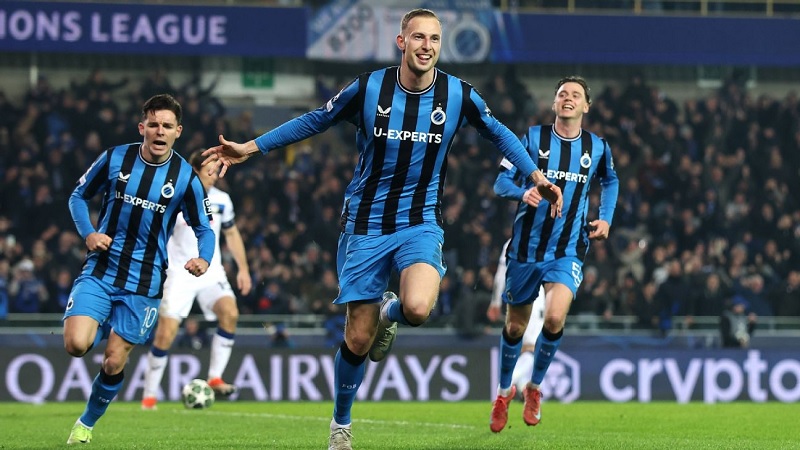 Penalti Gustaf Nilsson di menit-menit akhir menjadi pembeda dalam pertandingan Club Brugge versus Atalanta pada leg 1 16 Besar Liga Champions, Kamis (13/2/2025) dini hari WIB.
