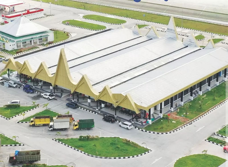 Hutama Karya beri diskon 50 persen untuk sewa tenant Rest Area JTTS bagi UMKM. Promo berlaku 12-28 Februari 2025.