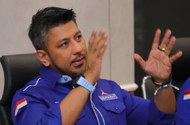 Bendum Demokrat Renville Antonio meninggal dunia bukan karena kecelakaan tunggal di Situbondo, melainkan tabrakan dengan mobil pikap.