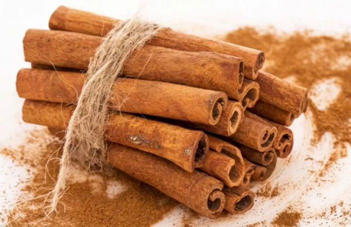 Ilustrasi. Kayu manis tak sekadar penambah aroma dalam masakan atau minuman tapi juga memiliki manfaat untuk kesehatan