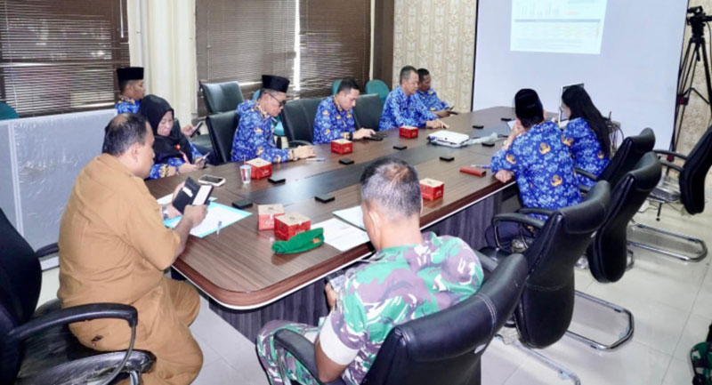 Asisten II Bidang Perekonomian dan Pembangunan Setdakab Kampar Suhermi ST mengikuti rapat koordinasi persiapan angkutan Idulfitri tahun 2025/1446 Hijriah.