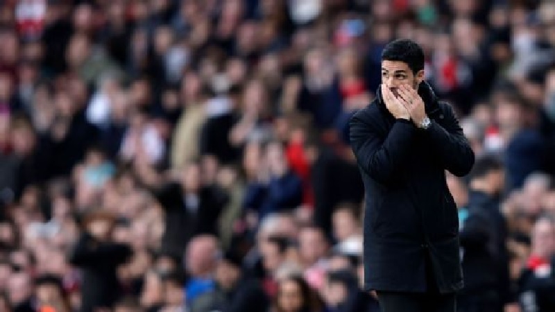 Mikel Arteta tampak frustrasi atas kekalahan 0-1 dari West Ham di Stadion Emirates.