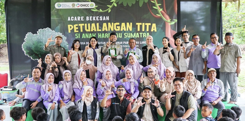 Tim FK Unri dan OHCC Udayana foto bersama usai kegiatan di TNTN, baru-baru ini.