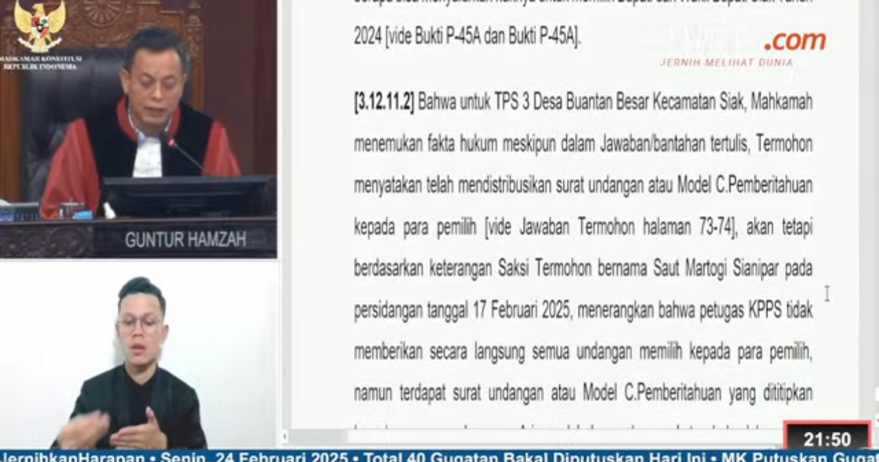 Tangkapan laya pembacaan hasil Sidang MK Pilkada Siak memutuskan dilaksanakan PSU, dibacakan Senin (24/2/2025).
