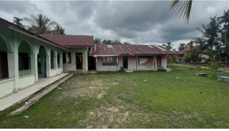 Madrasah Diniyah Awaliyah Muawanah menjadi lokasi TPS 3 Kampung Jayapura, Kecamatan Bungaraya, Kabupaten Siak, Selasa (25/2/2025).