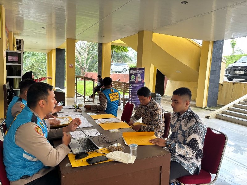 Proses verifikasi penerimaan Akpol, Bintara dan Tamtama Polres Kuansing, Rabu (26/2/2025)