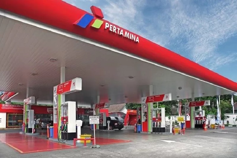 Korupsi Pertamina jadi skandal korupsi terbesar di Indonesia. Inilah 9 tersangka pencetak rekor ini.
