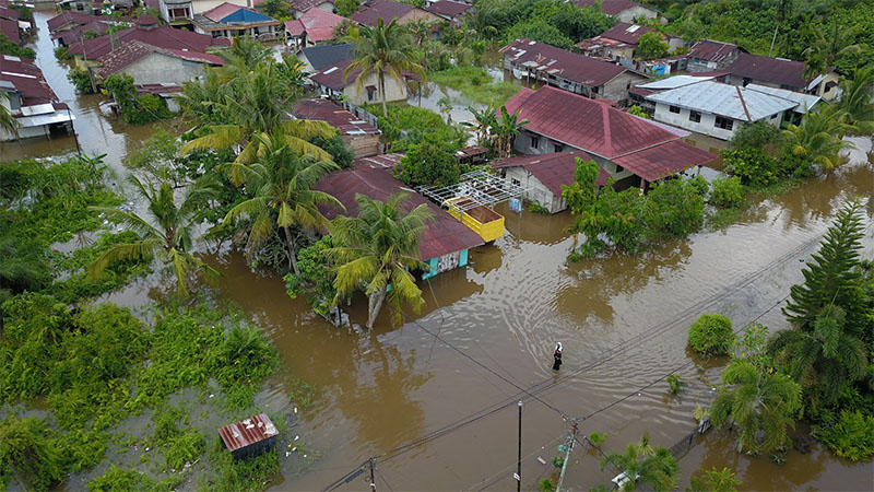 Ratusan rumah terendam banjir, di wilayah Kelurahan Meranti Pandak, Kecamatan Rumbai, Pekanbaru. Rabu (6/3/2025).