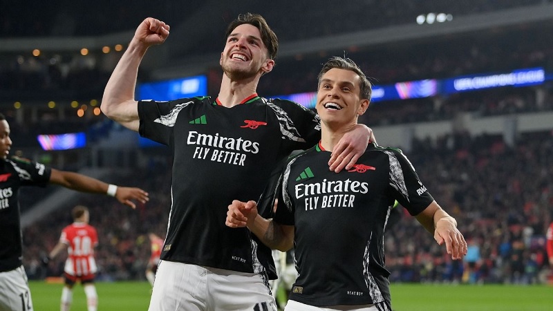 Arsenal mengukir sejarah Liga Champions dengan kemenangan 7-1 atas tuan rumah PSV Eindhoven pada leg 1 Babak 16 Besar di Stadion Philips, Eindhoven., Rabu (5/3/2025) dini hari WIB.
