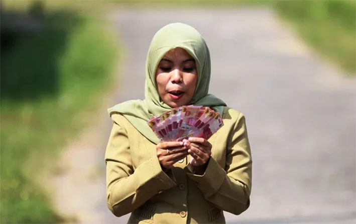 Ilustrasi THR bagi PNS cair