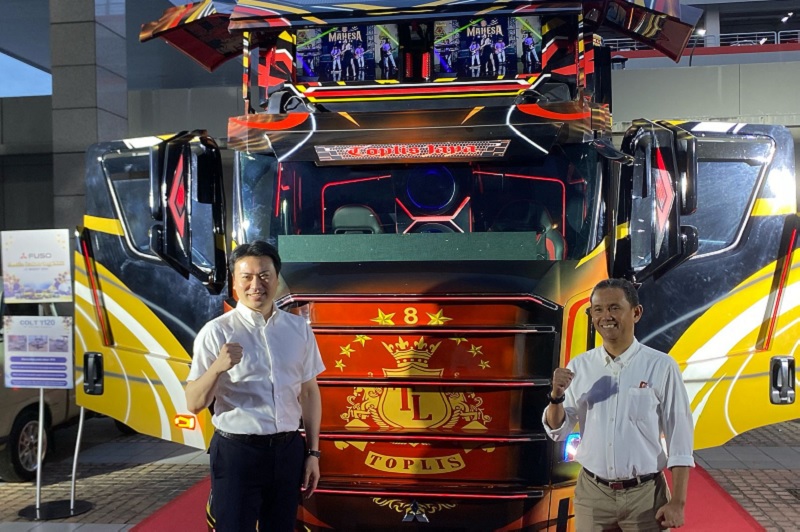 Mitsubishi Fuso  mampu menjaga stabilitas pangsa pasarnya dengan meraih 38,1 persen pangsa pasar kendaraan niaga.