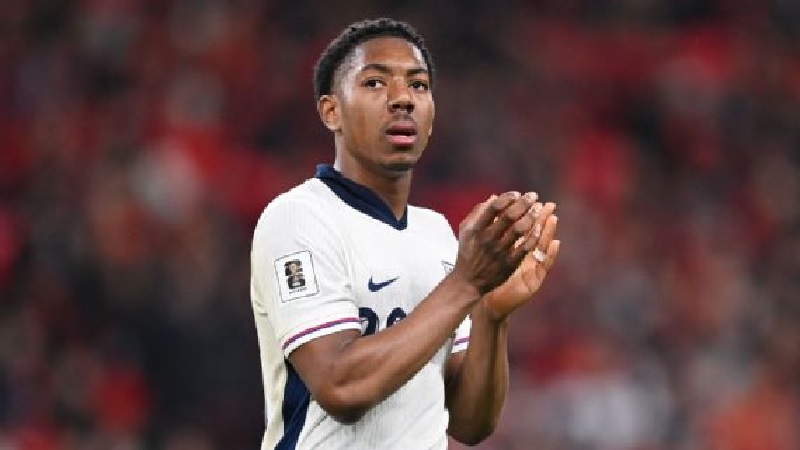 Myles Lewis-Skelly mencetak gol pada debutnya di Timnas Inggris melawan Albania di Stadion Wembley, London, Sabtu (22/3/2025) dini hari WIB.