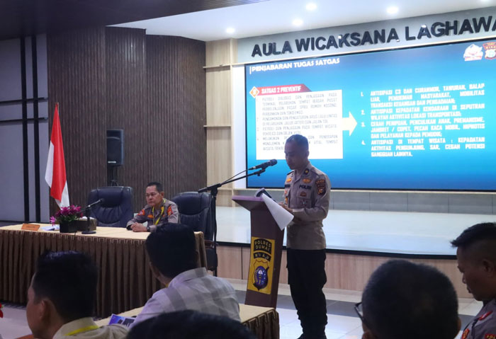 Jelang pengamanan arus mudik, Polres Dumai, Sabtu (22/3/2025) menggelar latihan pra Operasi Ketupat Lancang Kuning tahun 2025 di aula Wicaksana Laghawa.
