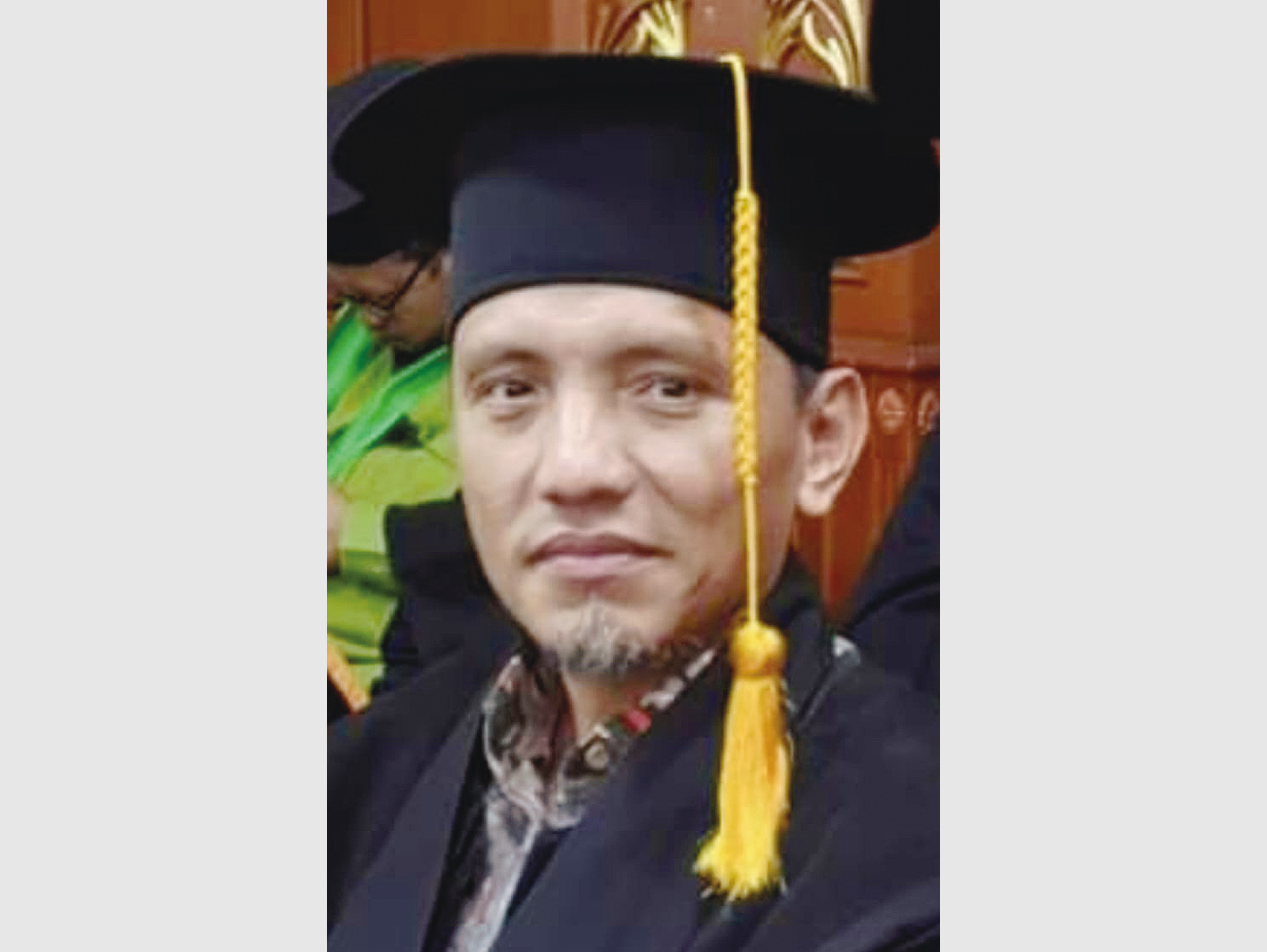 Dr Zulkifli MAg (Dekan Fakultas Syariah UIN Suska Riau)