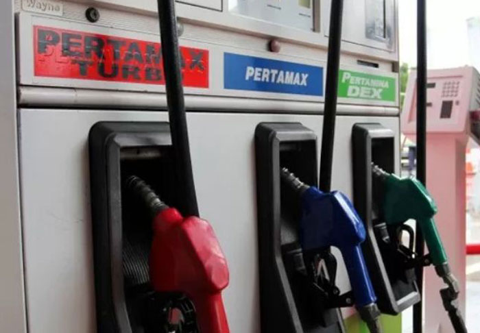 Ilustrasi. Per hari ini, 1 April 2025, harga BBM Pertamax, Pertamax Turbo, Dexlite dan Pertamax Dexlite turun.