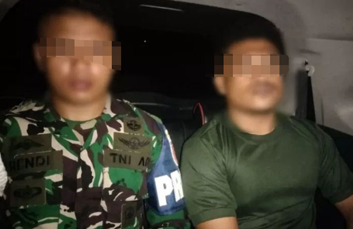 Sosok dua oknum prajurit TNI yang diduga jadi pelaku pengeroyokan anggota polisi di Mubar, Sultra.