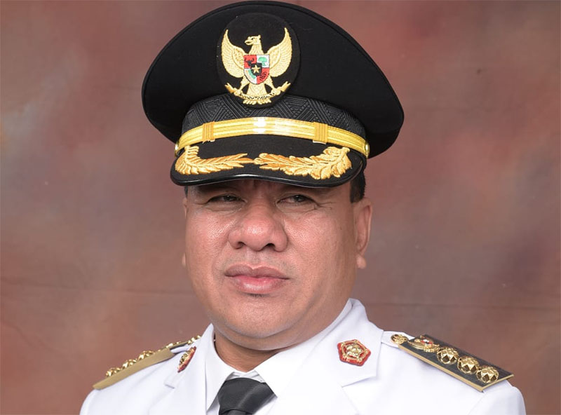 Bupati Kuansing Dr H Suhardiman Amby MM