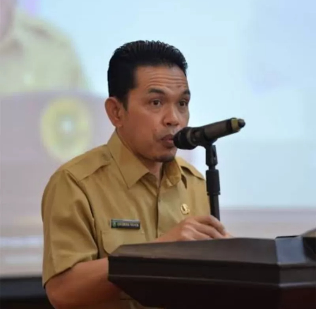 Plt Kadisdik Riau Erisman Yahya
