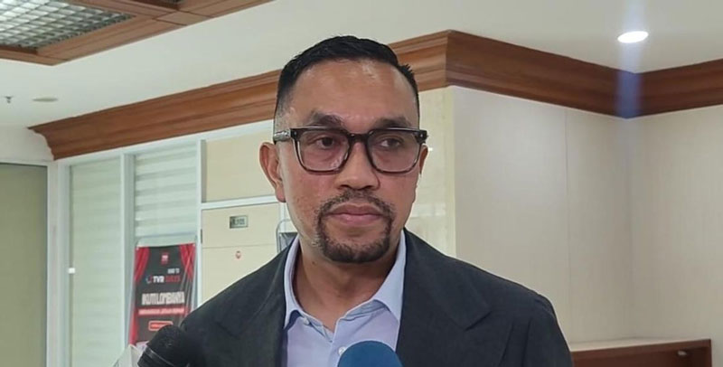 AHMAD SAHRONI