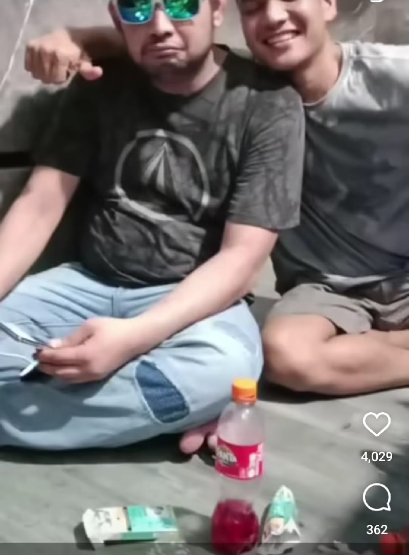 Tangkapan layar video viral diduga tersangka bandar narkoba yang sedang menikmati musik dugem, diunggah matan Dirnarkoba Polda Riau Kombes Pol Manang Soebeti di akun instagramnya, Selasa (15/4/2025).