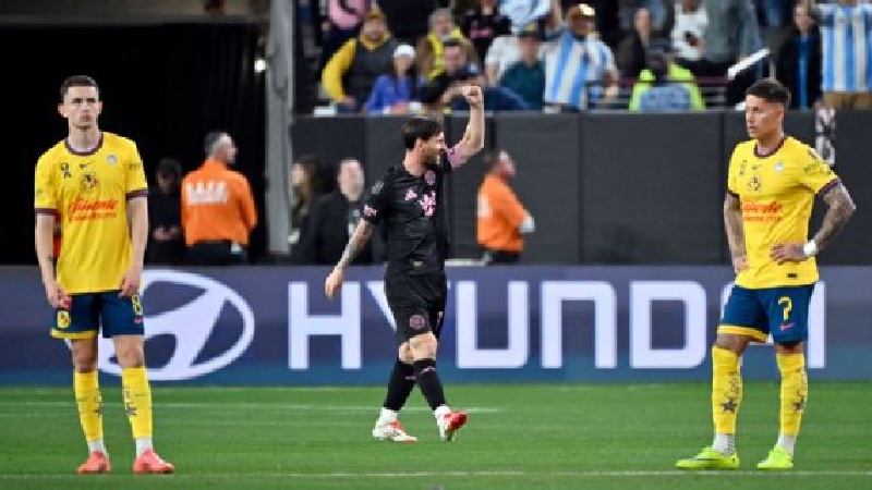Lionel Messi merayakan gol melawan Club Am&eacute;rica awal tahun ini di Las Vegas.
