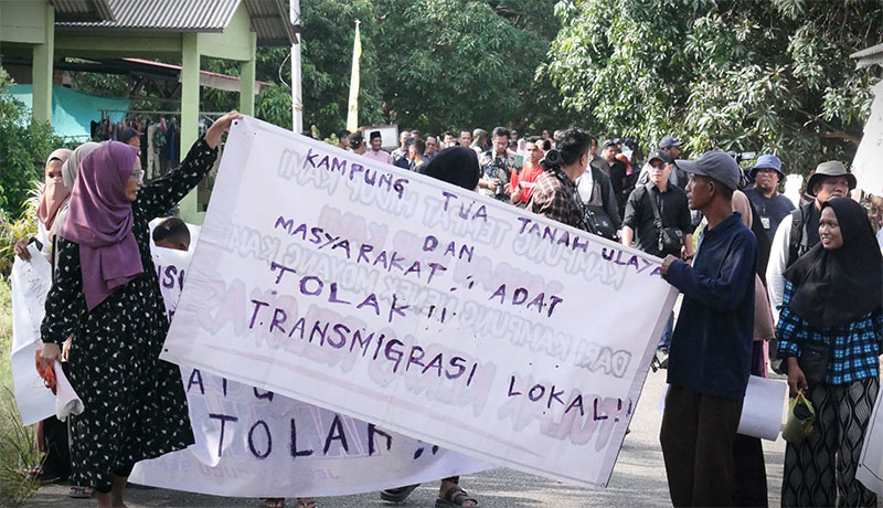 Aksi masyarakat rempang menolak relokasi baru-baru ini.