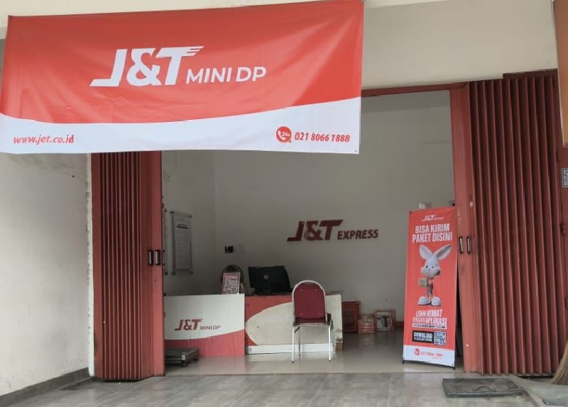 Salah satu outlet mitra mini drop point (MDP) J&T Express.
