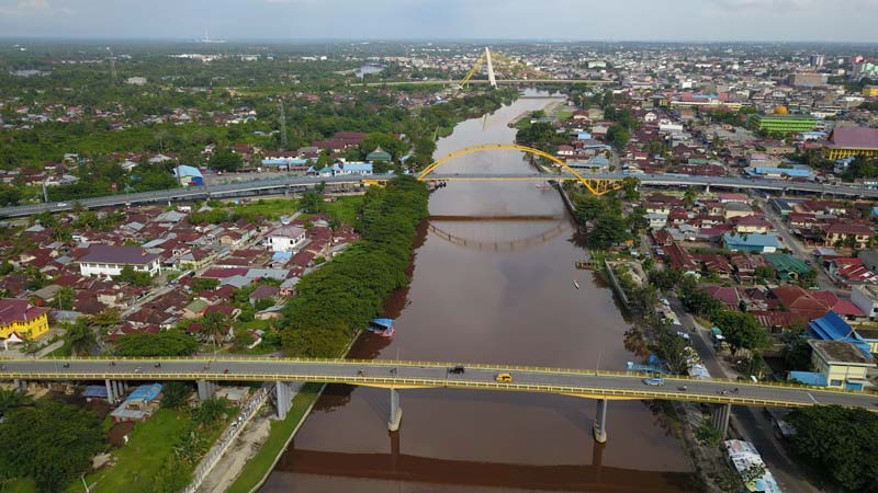 Foto landscape jejeran jembatan yang membelah Sungai Siak, mulai dari Jembatan Siak I, Siak III, dan Siak IV di Kota Pekanbaru, beberapa waktu lalu.