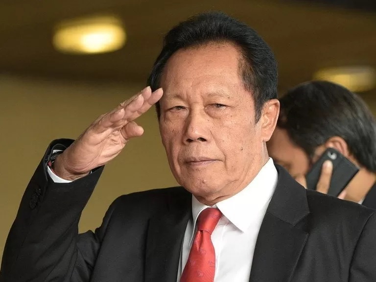 Gubernur DKI Jakarta dua periode yang juga mantan Kepla BIN Sutiyoso ikut kritik momen menteri minta arahan ke Jokowi saat Idufitri lalu.