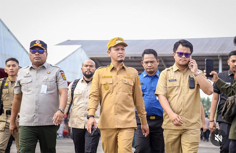 Wako Pekanbaru Agung Nugroho saat menghadiri Apel Kesiapsiagaan Nasional Penanggulangan Karhutla di Lanud Roesmin Nurjadin, Selasa (29/5/2025).