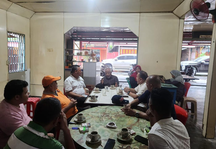 Tokoh masyarakat Siak berdomisili di Pekanbaru kunjungi Siak meminta MK lebih teliti dan berhati hati putuskan gugatan PHPU Pilkada Saik, Jumat (2/5/2025).