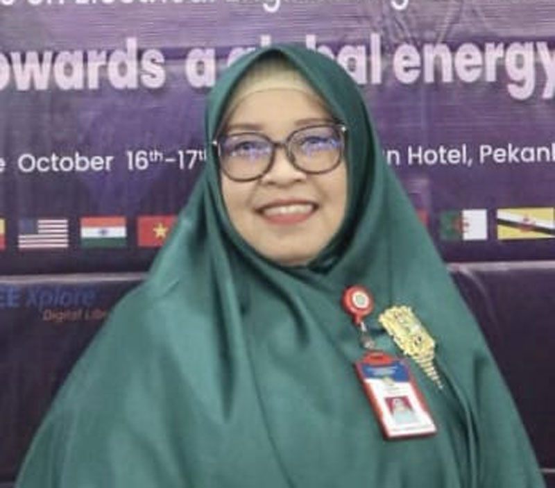 Prof Dr Ir Azriyenni ST M Eng