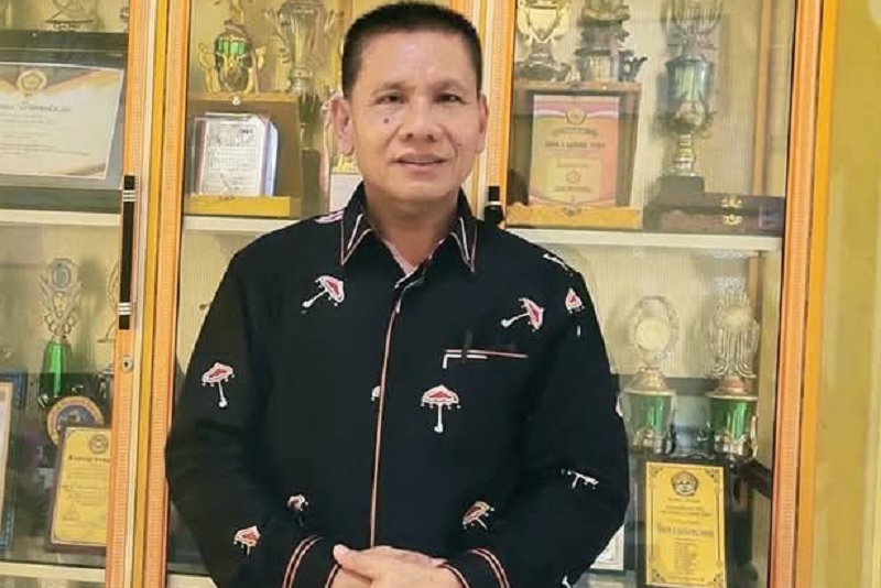 Kepala SMAN 1 Teluk Kuantan, Rohandi SPd MM