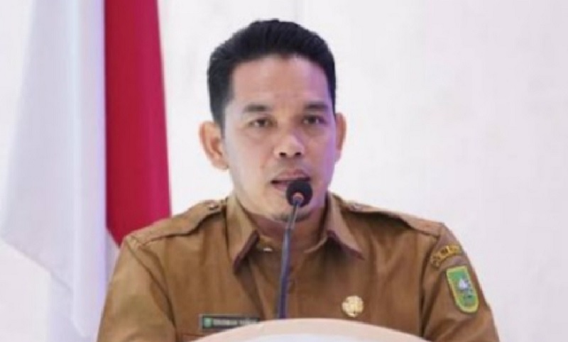 Kasus korupsi dana BOS di SMAN 1 Ujung Batu, Plt Kadisdik Riau Erisman Yahya jadikan ini pembelajaran agar pengelola dana BOS sesuai peruntukannya.