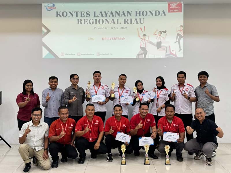 Pemenang Kontes Layanan Honda Regional (KLHR) tahun 2025 berfoto bersama usai kegiatan yang berlangsung semarak di PT CDN Riau, belum lama ini.