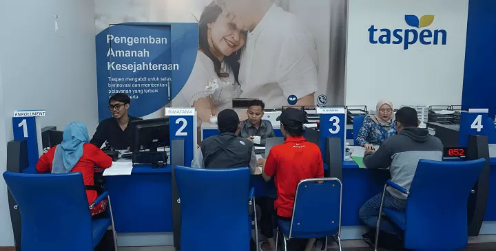 Begini penjelasan PT Taspen terhadap pencairan gaji ke-13 pensiunan PNS.