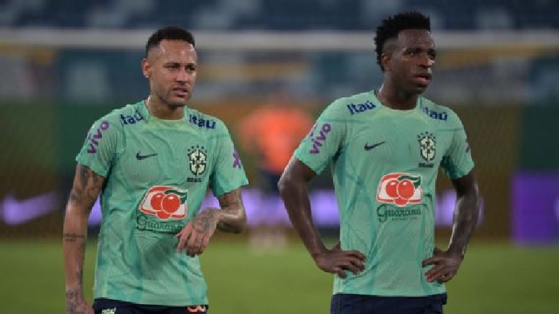 Neymar telah dikeluarkan dari skuad Brasil sementara Vin&iacute;cius J&uacute;nior telah dipilih.