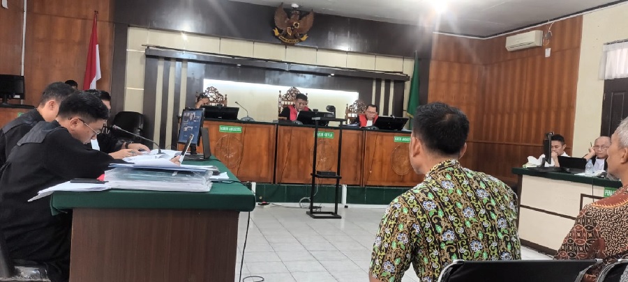Darmanto, ASN staf Setdako Pekanbaru, menjadi saksi persidangan Risnandar cs di PN Pekanbaru pada Selasa (27/5/2025).
