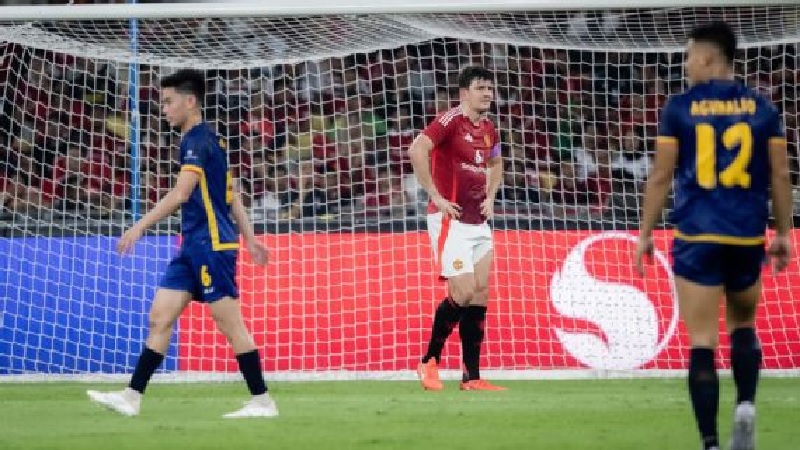 Manchester United dipermalukan ASEAN All Stars 0-1 dalam laga persahabatan di Stadion Bukit Jali, Kuala Lumpur, Malaysia.