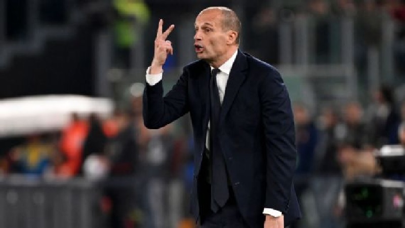 Massimiliano Allegri kembali untuk kedua kalinya sebagai pelatih AC Milan menggantikan Sergio Conceicao yang baru saja dipecat.