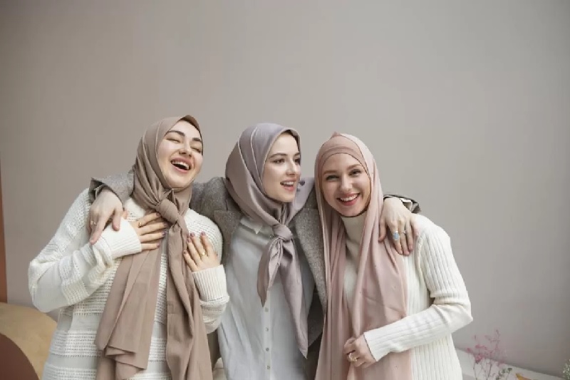 Tips penggunaan hijab berdasarkan bentuk wajah.