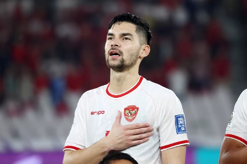 Pemain Timnas Indonesia Sandy Walsh saat pertandingan Grup C putaran ketiga Kualifikasi Piala Dunia 2026 Zona Asia di Stadion Utama Gelora Bung Karno, Senayan, Jakarta, Selatan (19/11/2024).