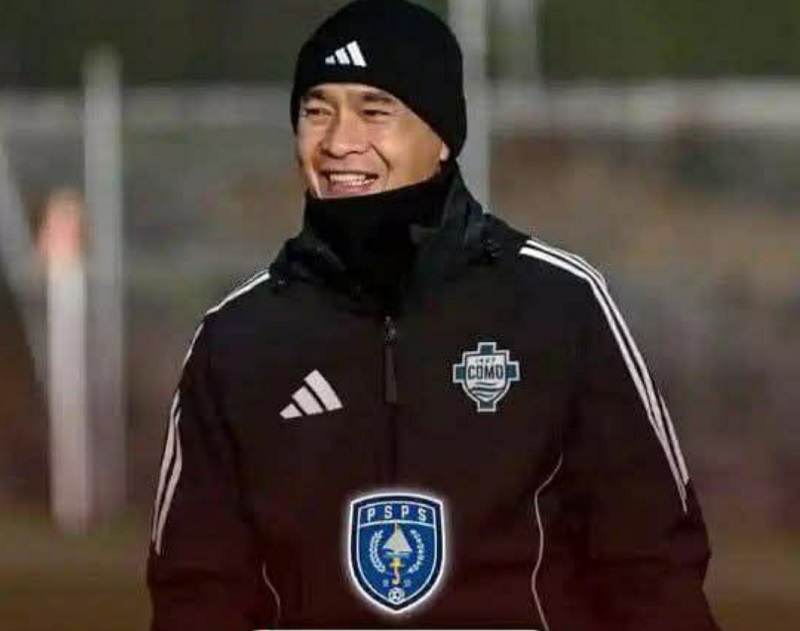 Kurniawan Dwi Yulianto DIRUMORKAN JADI PELATIH psps pEKANBARU.